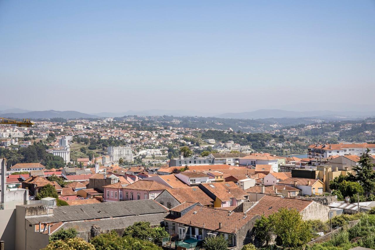 Elegant Studio W/ Ac & Balcony By Lovelystay OOporto Esterno foto